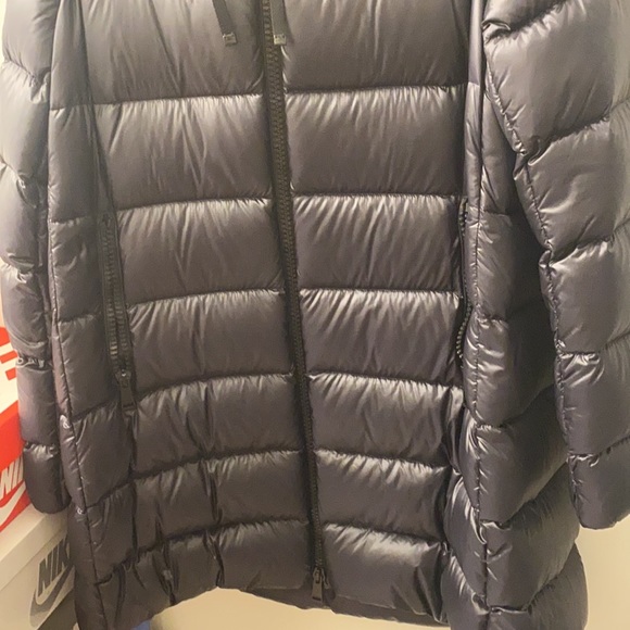 Moncler - Picture 3 of 5